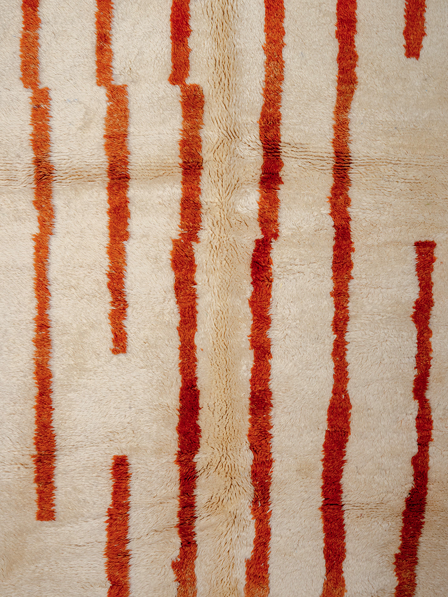 M'rirt's Abstract Lined Peach Hand-Knot